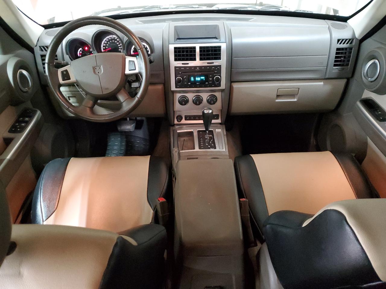 2007 Dodge Nitro - Image 8