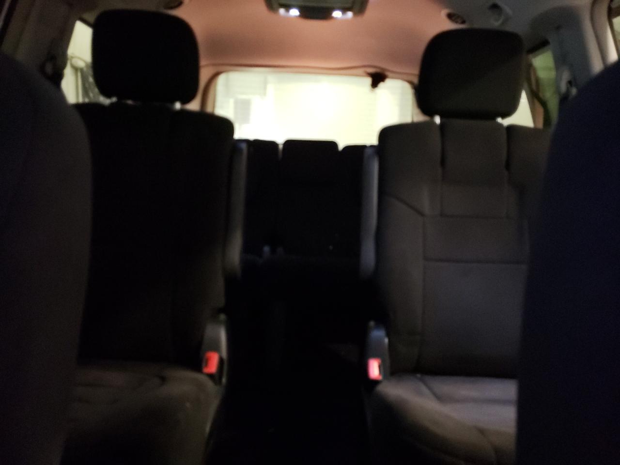 2013 Dodge Caravan - Image 10
