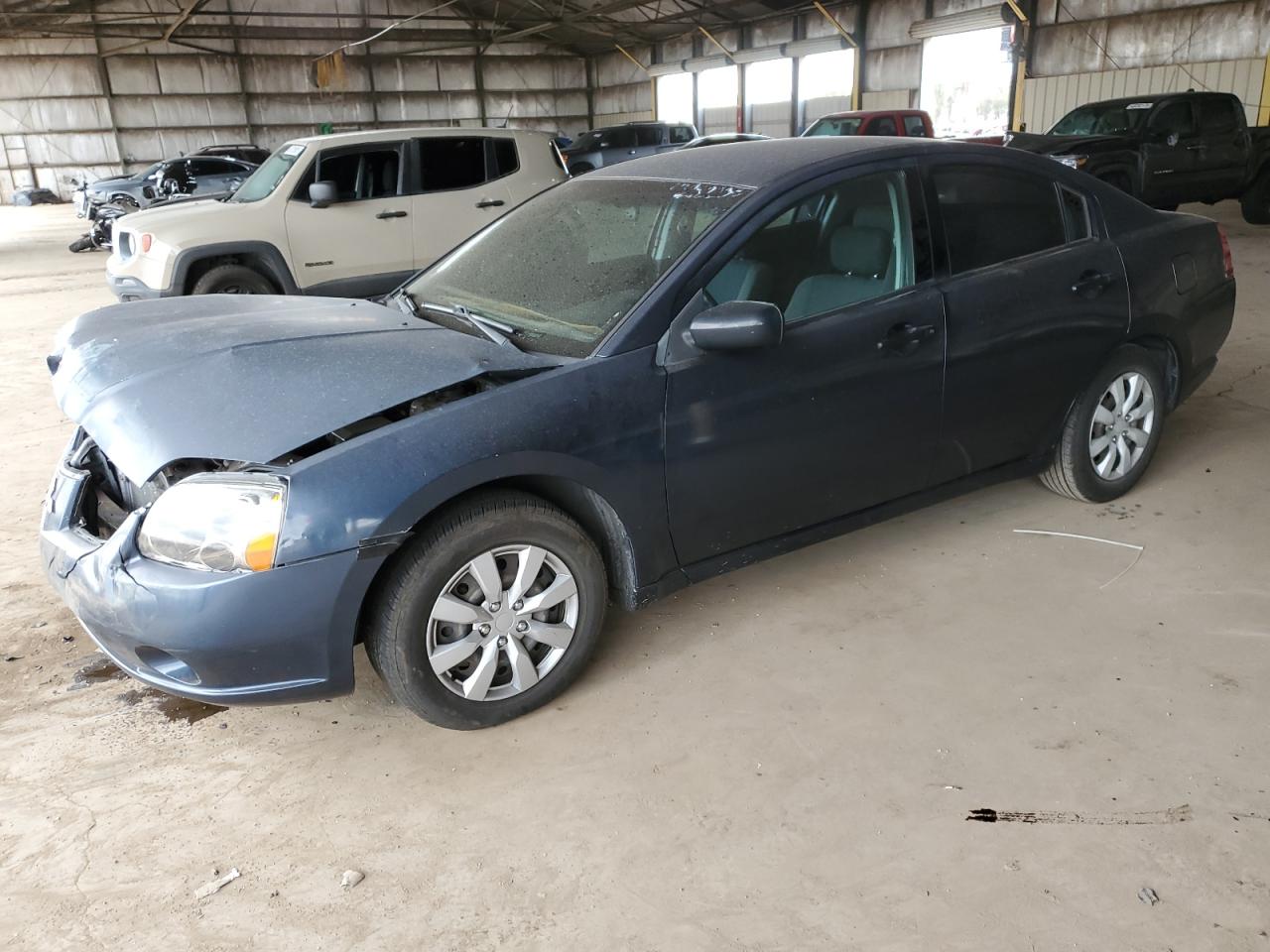 2005 Mitsubishi Galant - Image 1