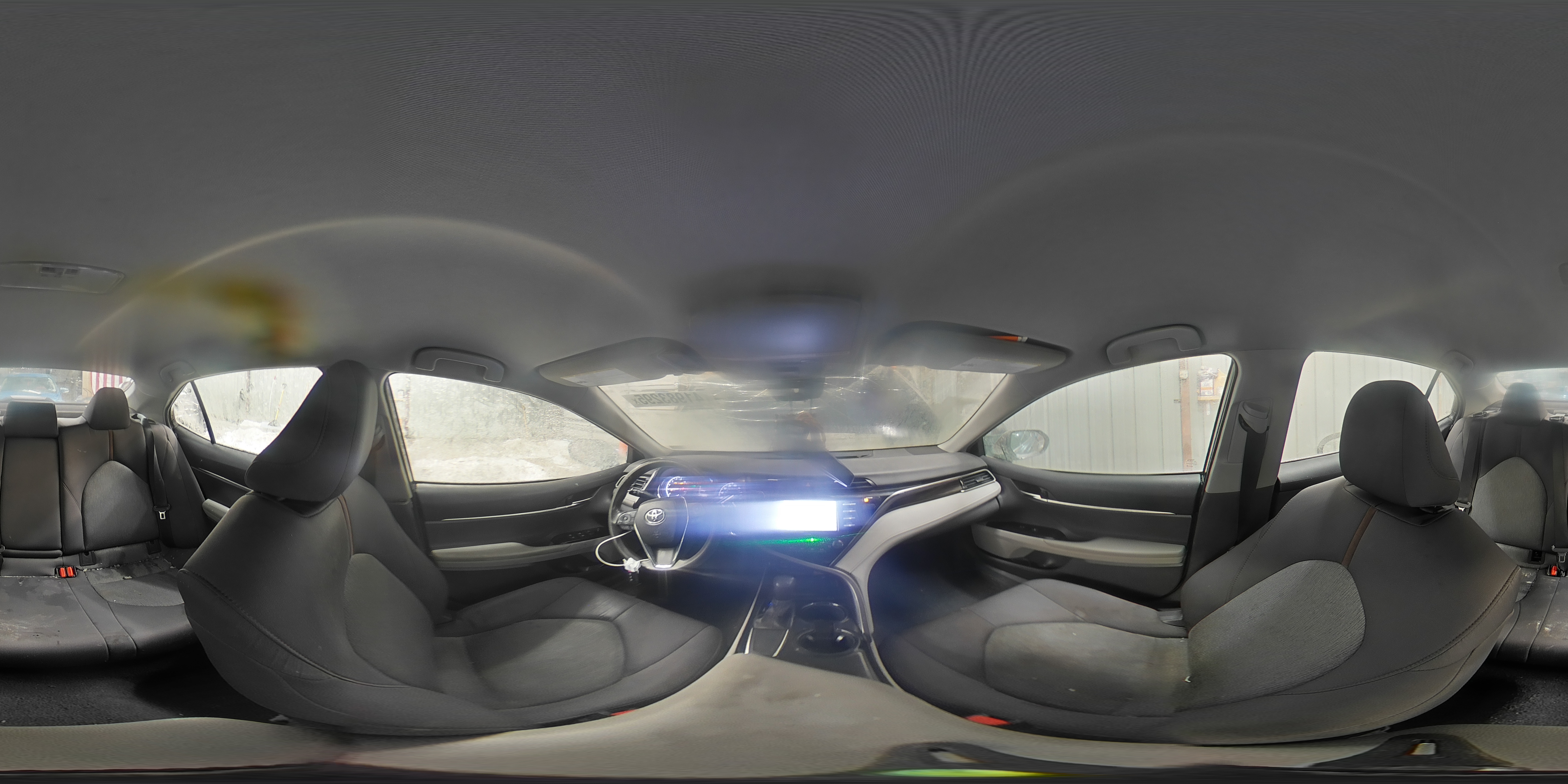 2020 Toyota Camry - Image 13