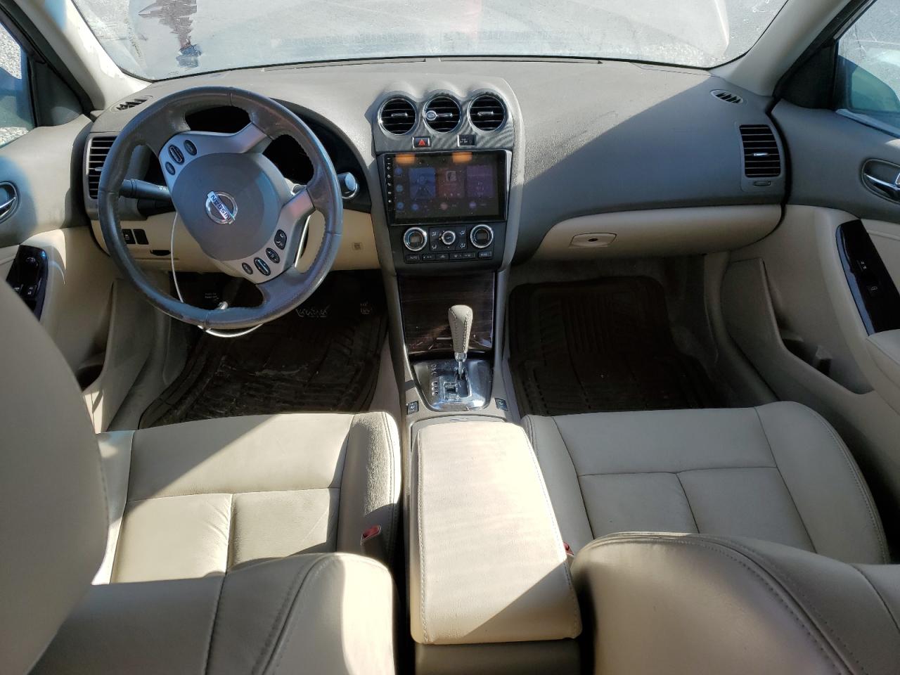 2012 Nissan Altima - Image 8
