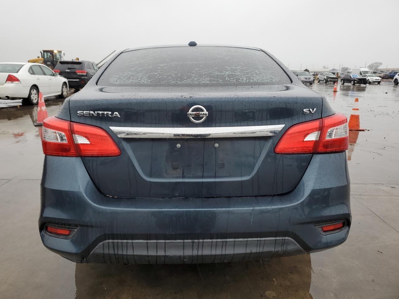 2016 Nissan Sentra - Image 6