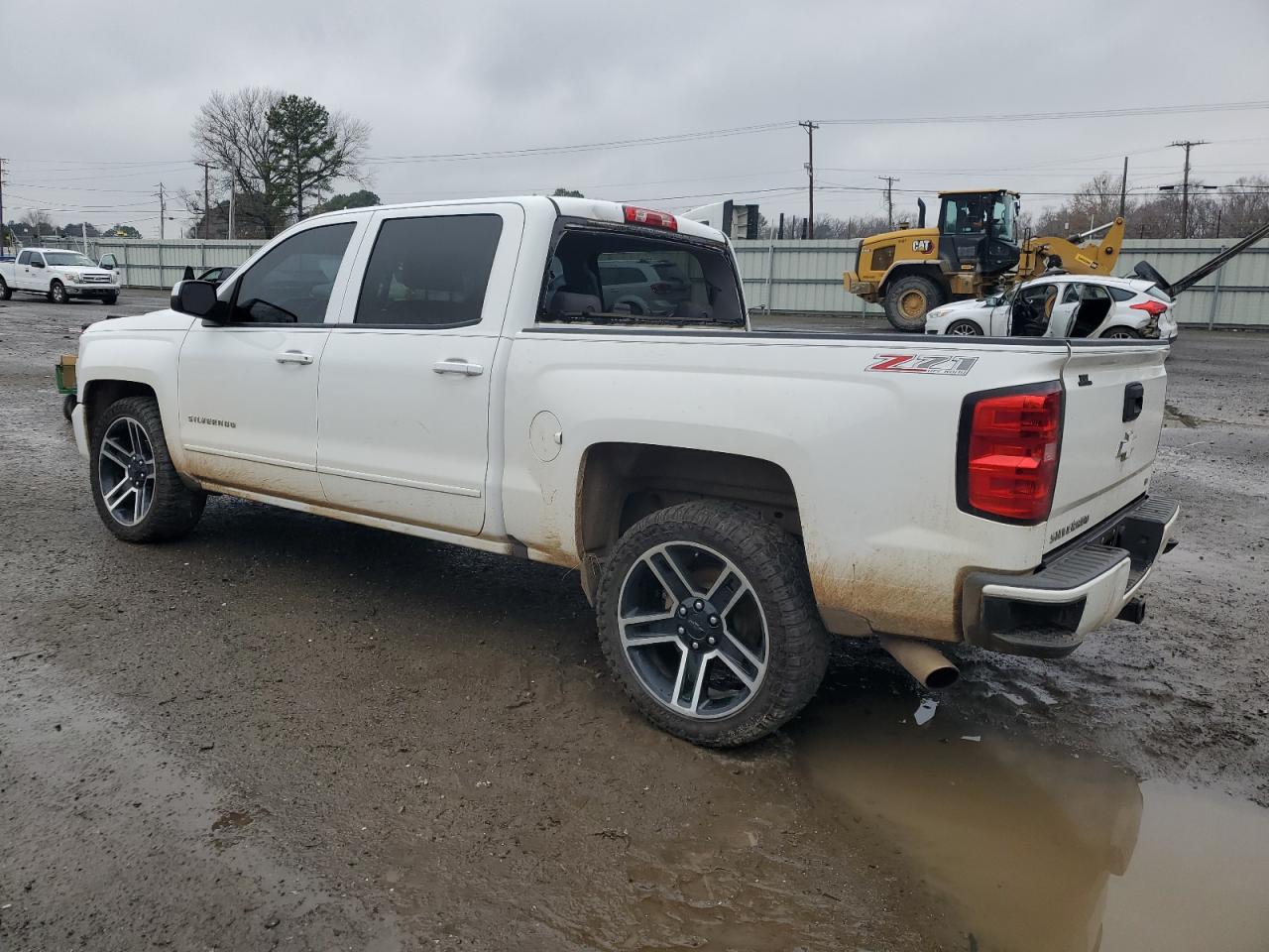 2016 Chevrolet Silverado - Image 2