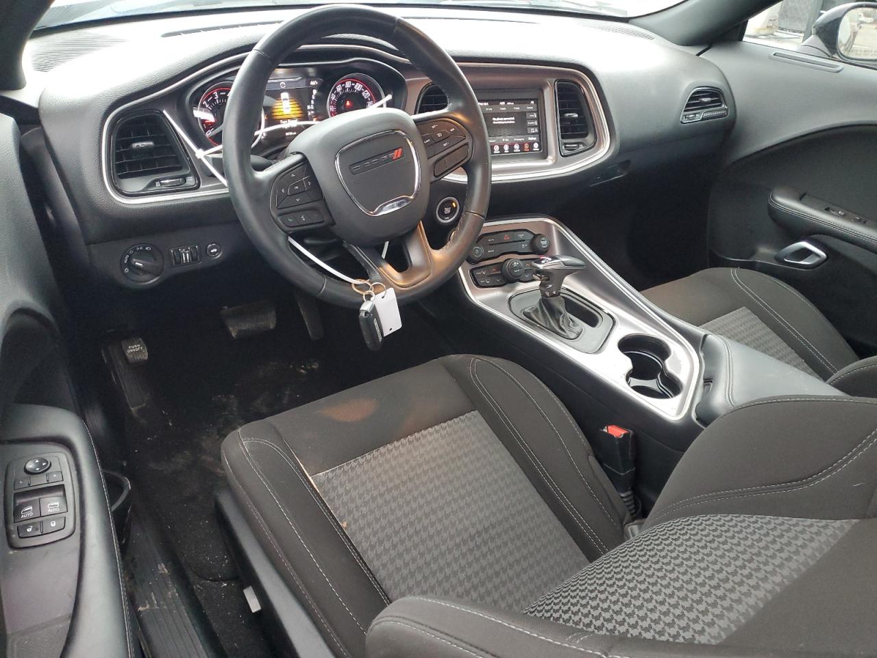 2021 Dodge Challenger - Image 8