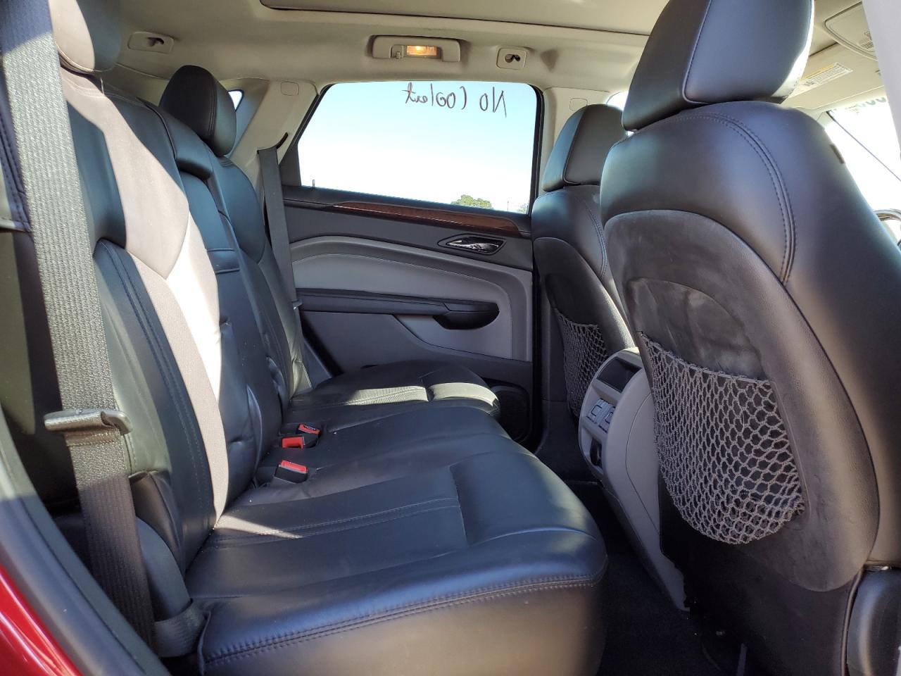 2011 Cadillac SRX - Image 11