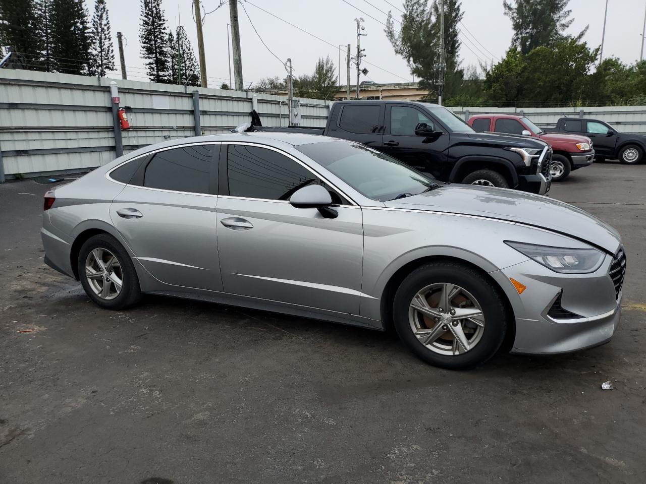 2021 Hyundai Sonata - Image 4