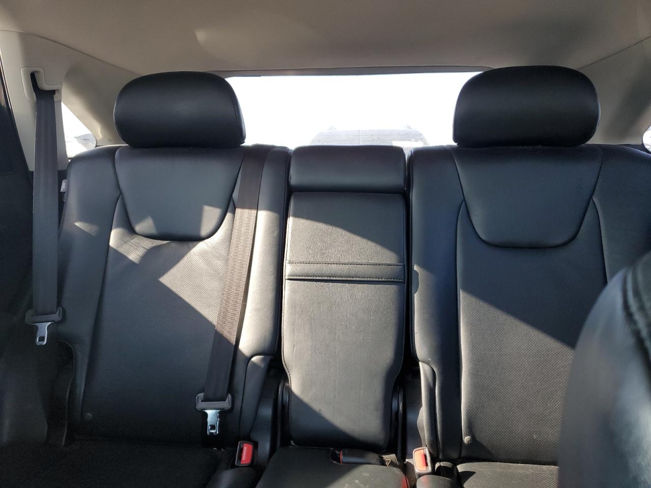 2011 Lexus RX - Image 10