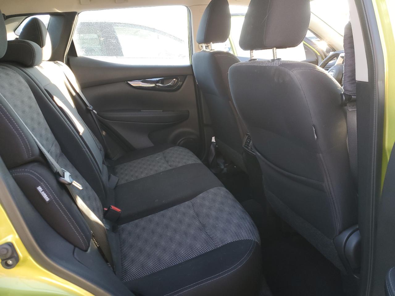 2020 Nissan Rogue - Image 11