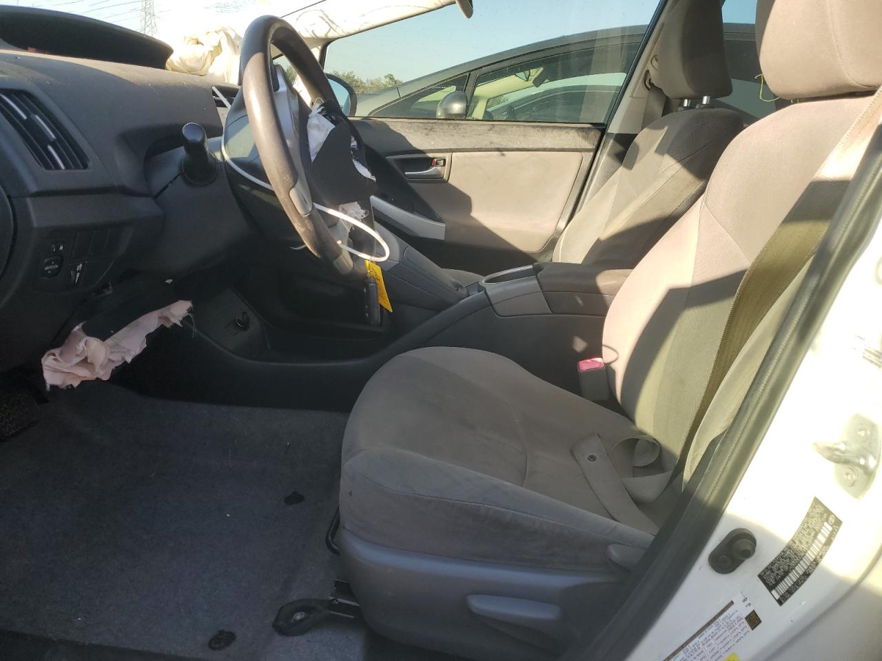 2012 Toyota Prius - Image 7