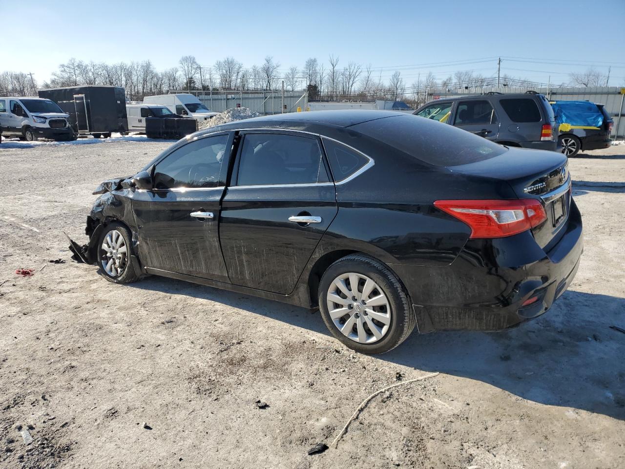 2019 Nissan Sentra - Image 2