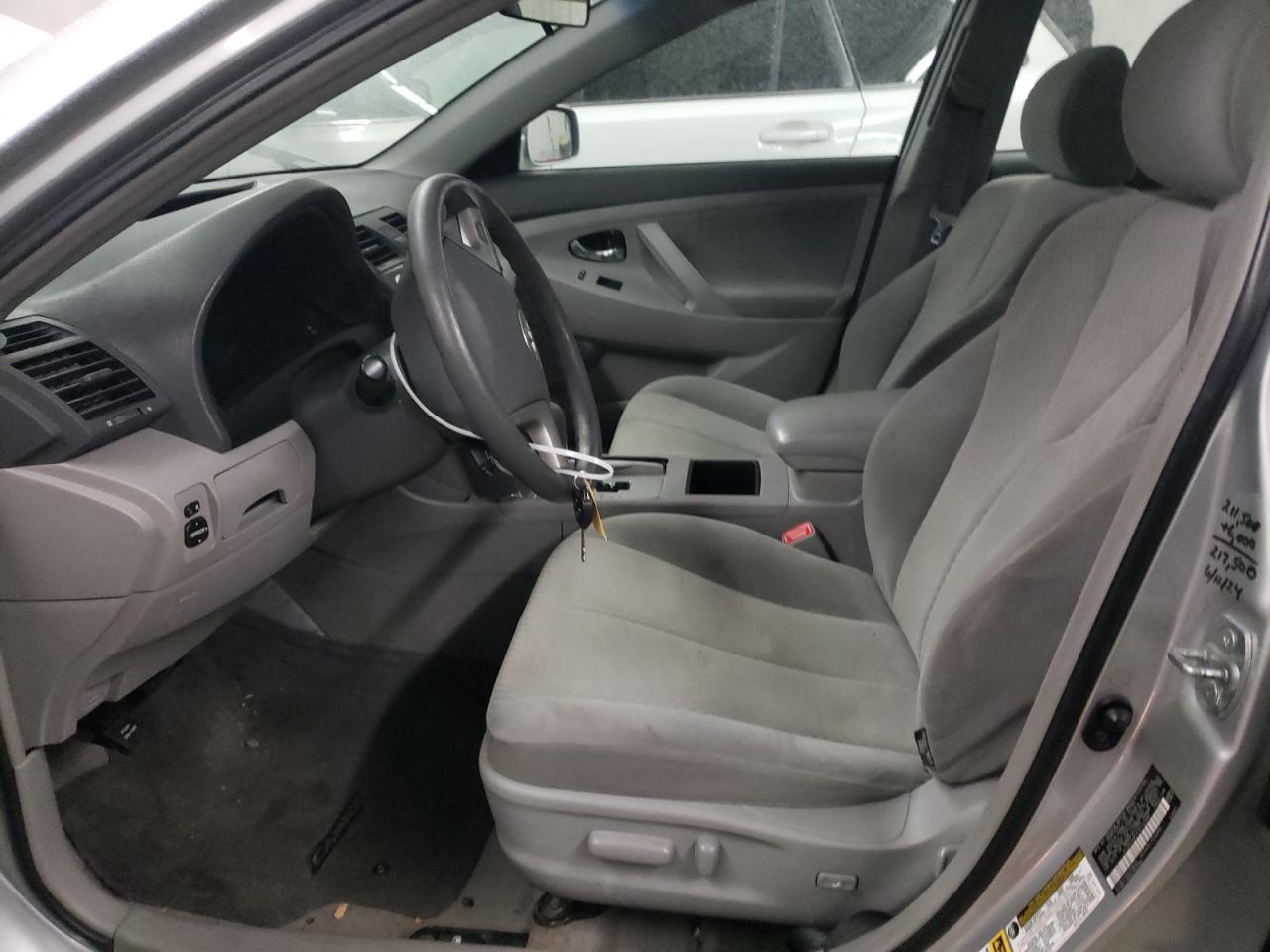 2007 Toyota Camry - Image 7