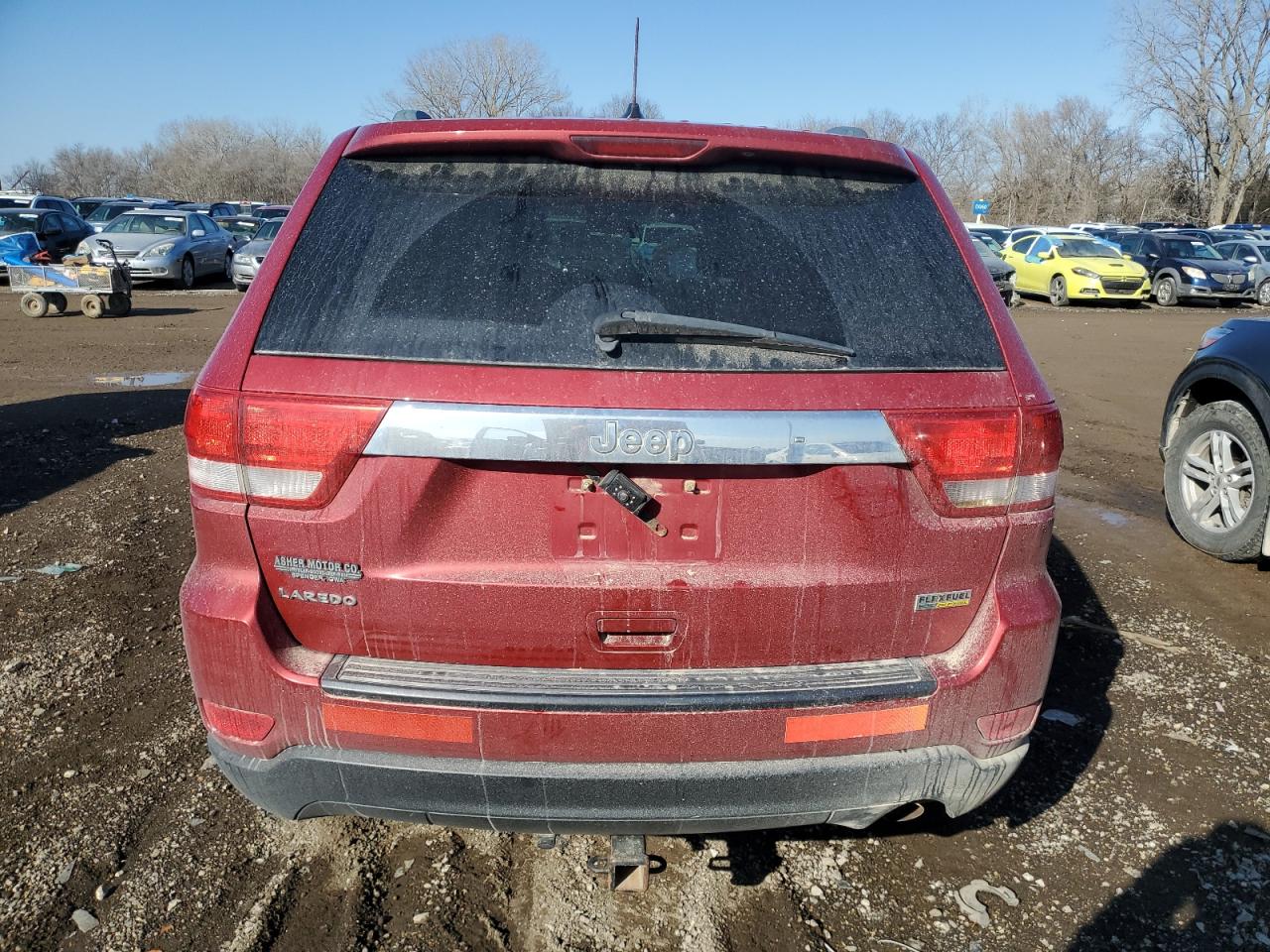 2011 Jeep Grand Cherokee - Image 6