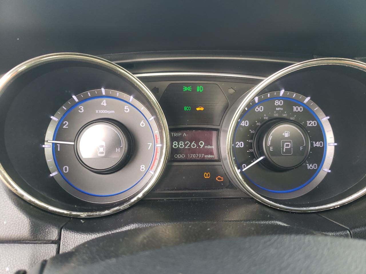 2012 Hyundai Sonata - Image 9