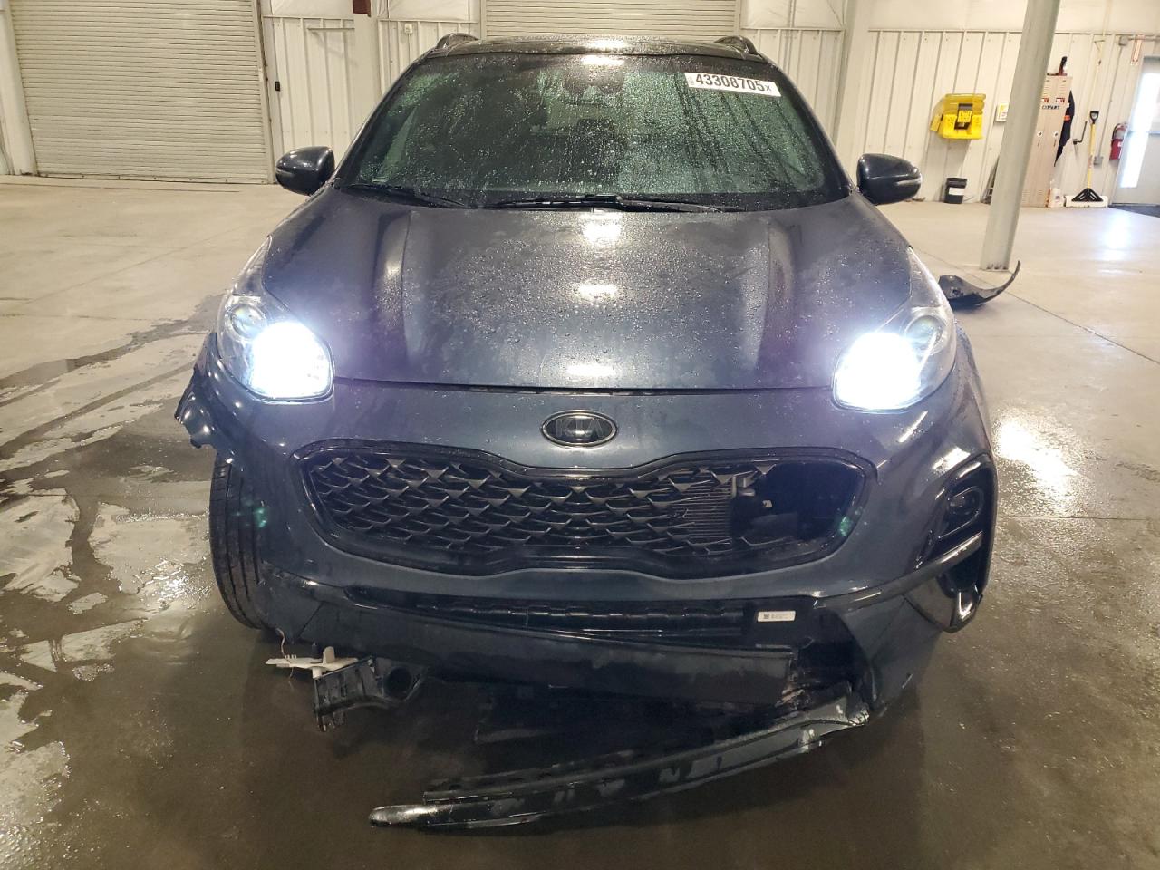 2022 Kia Sportage - Image 5