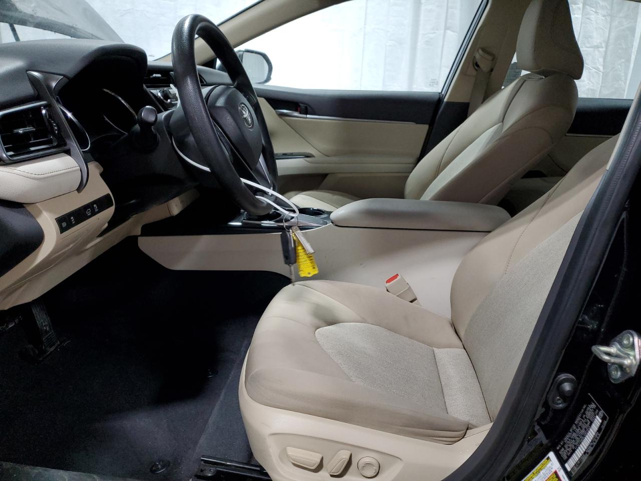 2020 Toyota Camry - Image 7