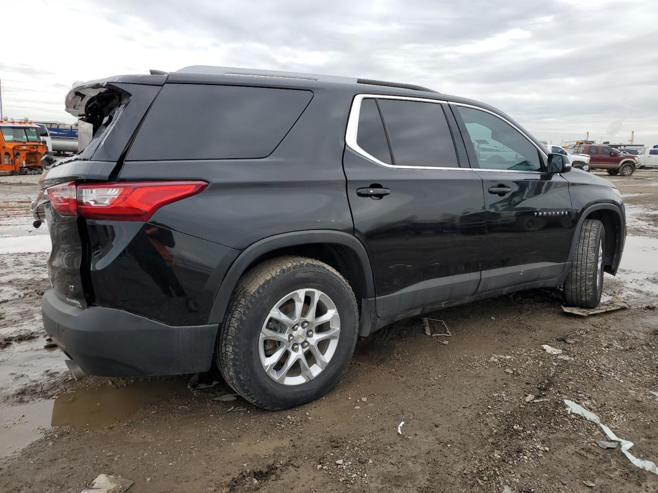 2018 Chevrolet Traverse - Image 3