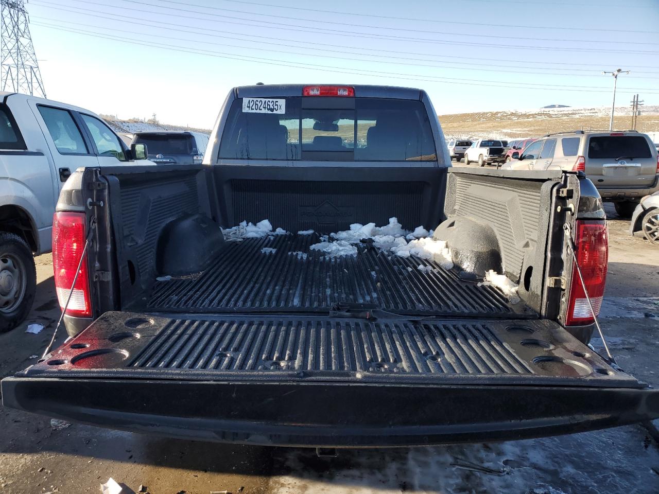 2016 RAM 1500 - Image 6