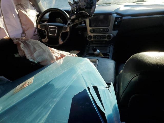 Parquets GMC YUKON 2016 Biały