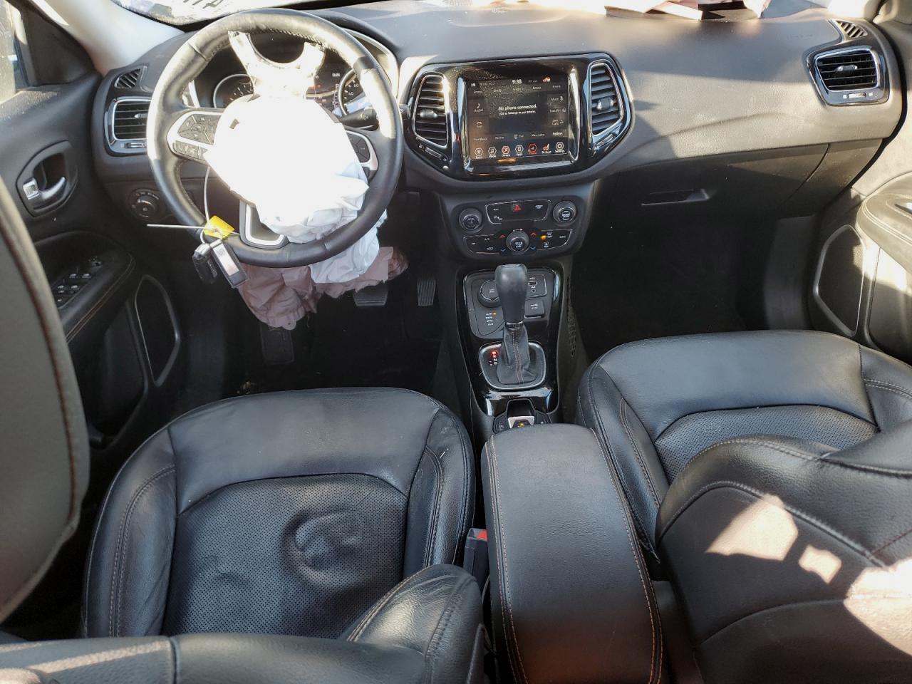 2018 Jeep Compass - Image 8
