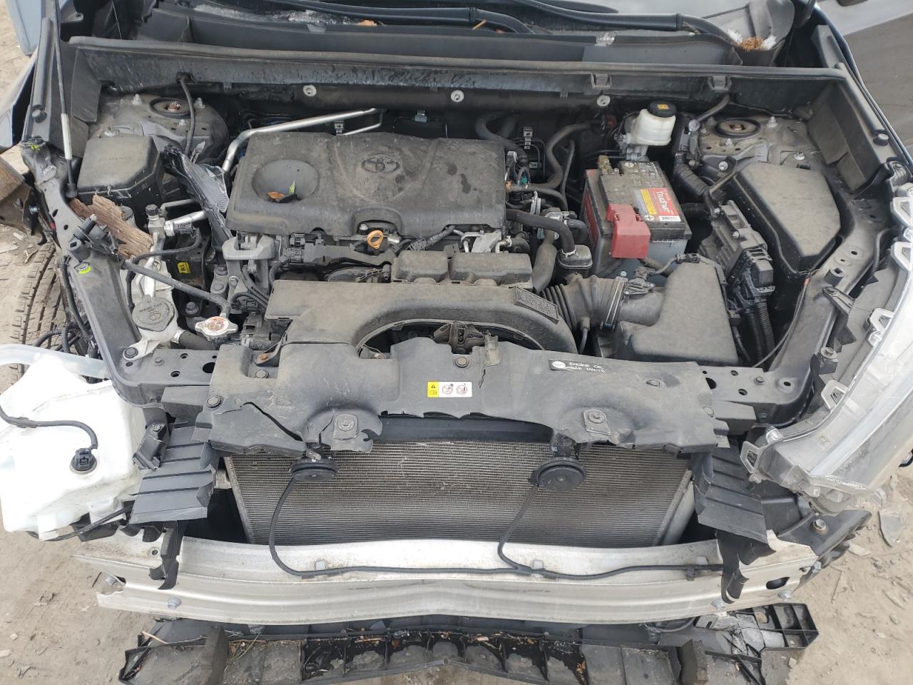 2020 Toyota RAV 4 - Image 12