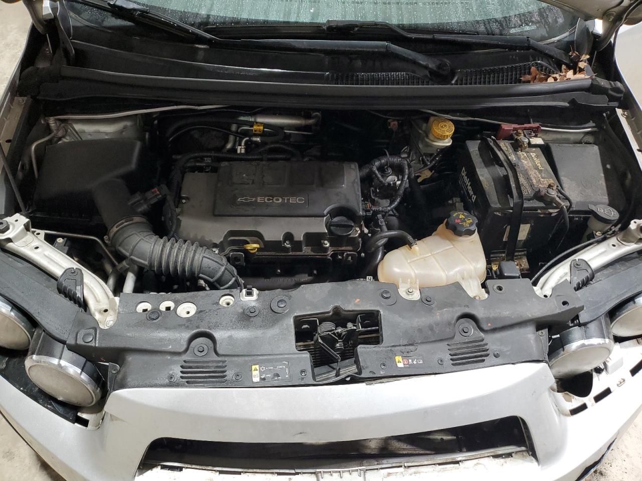 2012 Chevrolet Sonic - Image 11