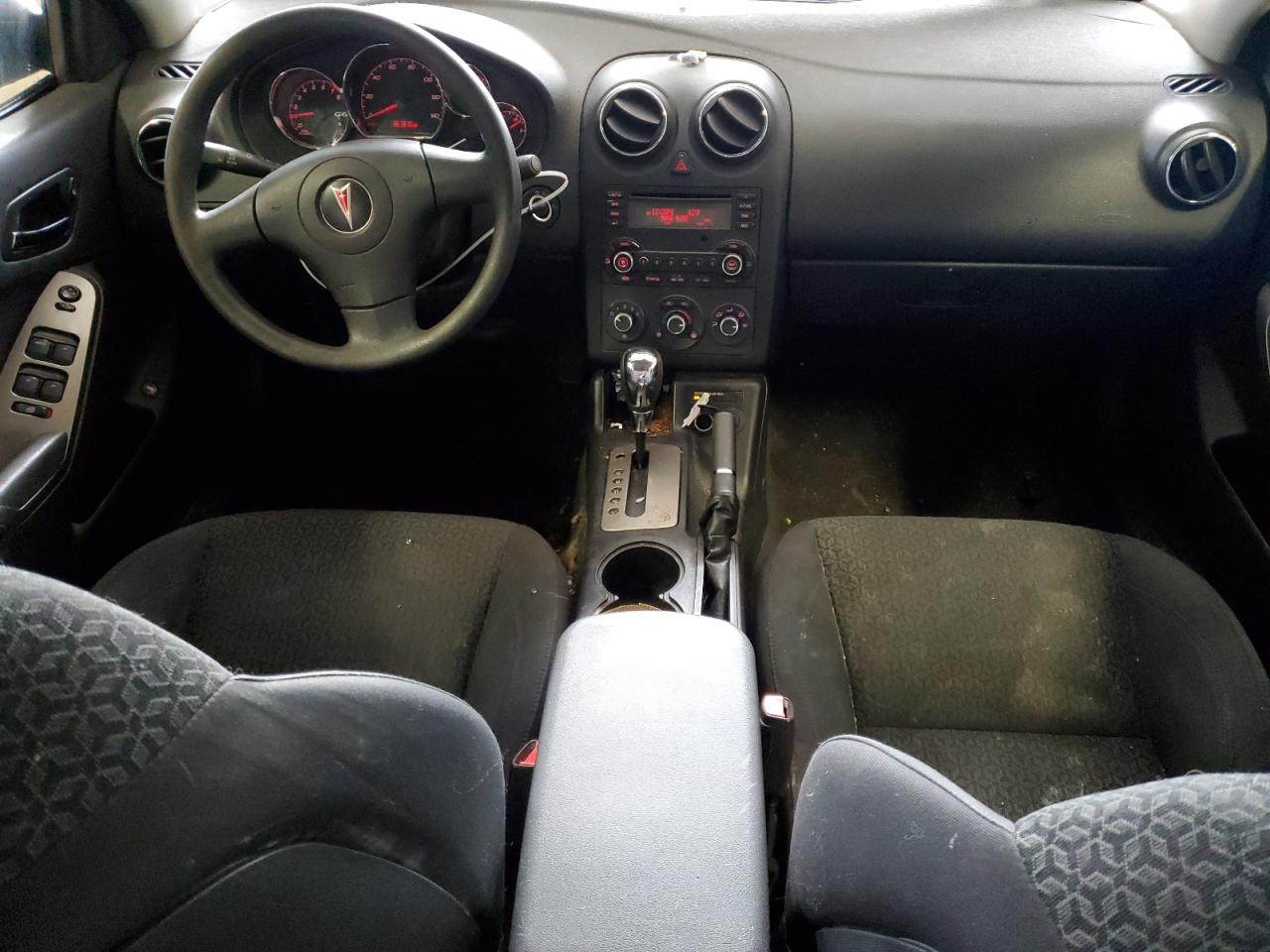 2008 Pontiac G6 - Image 8