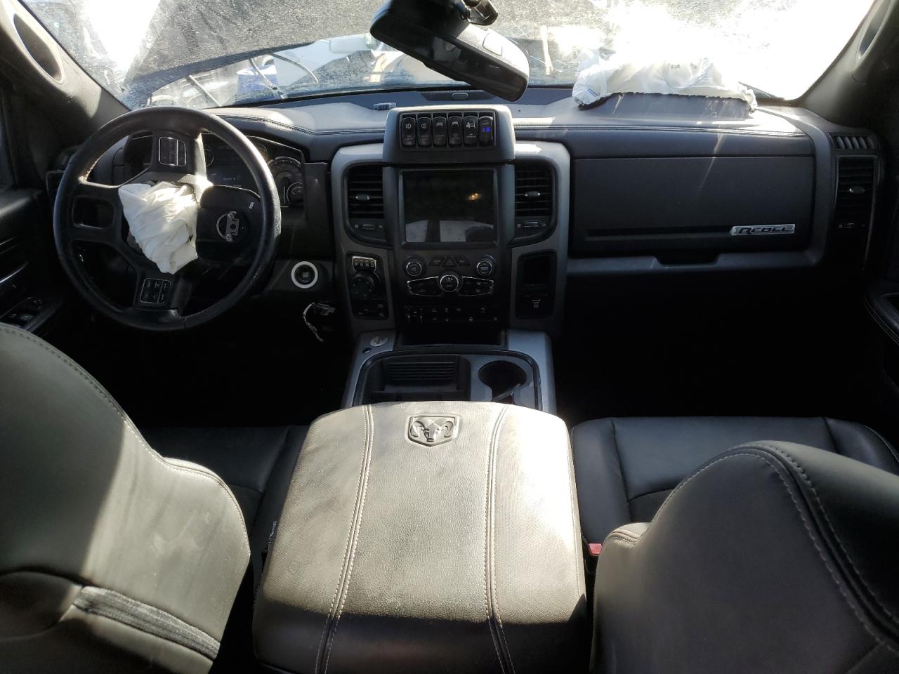 2017 RAM 1500 - Image 8