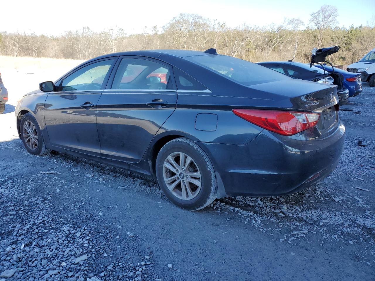 2013 Hyundai Sonata - Image 2