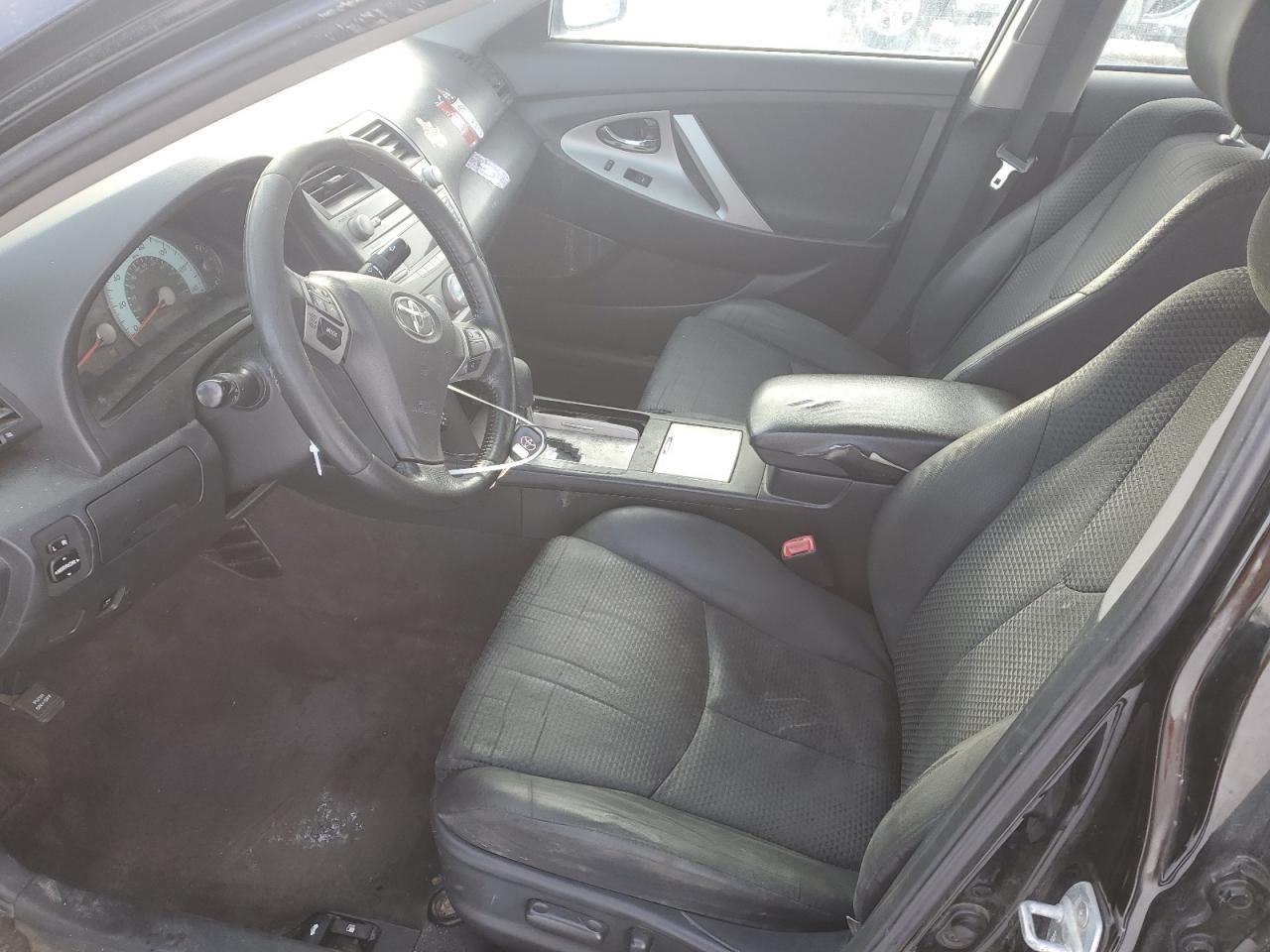 2011 Toyota Camry - Image 7