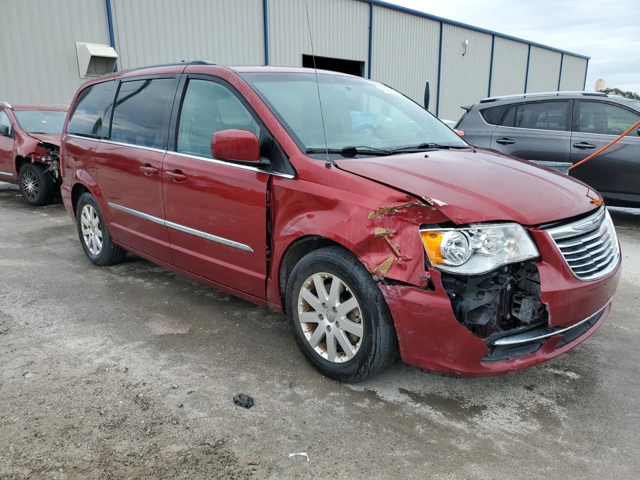 VIN 2C4RC1BG0FR513844 2015 CHRYSLER MINIVAN no.4