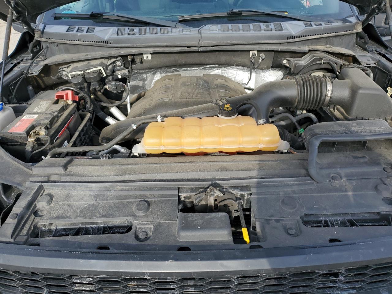 2015 Ford F-150 - Image 11