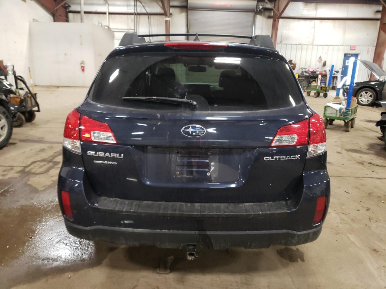 2014 Subaru Outback - Image 6