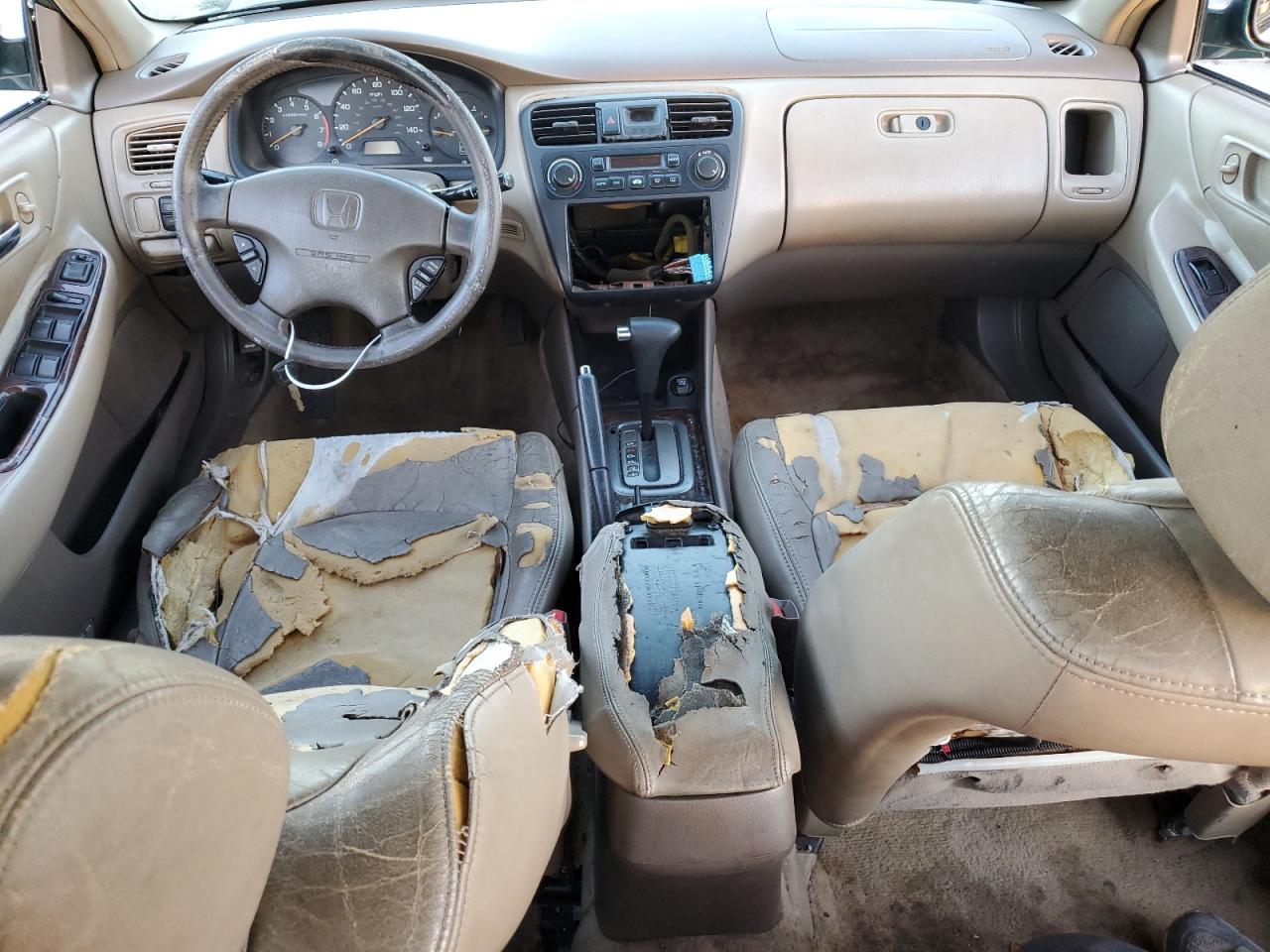 2001 Honda Accord - Image 8