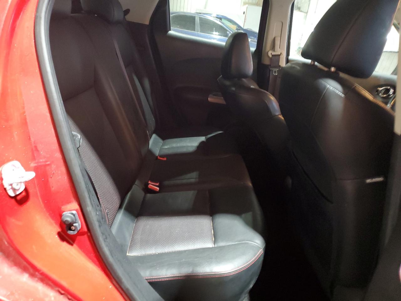 2015 Nissan Juke - Image 11