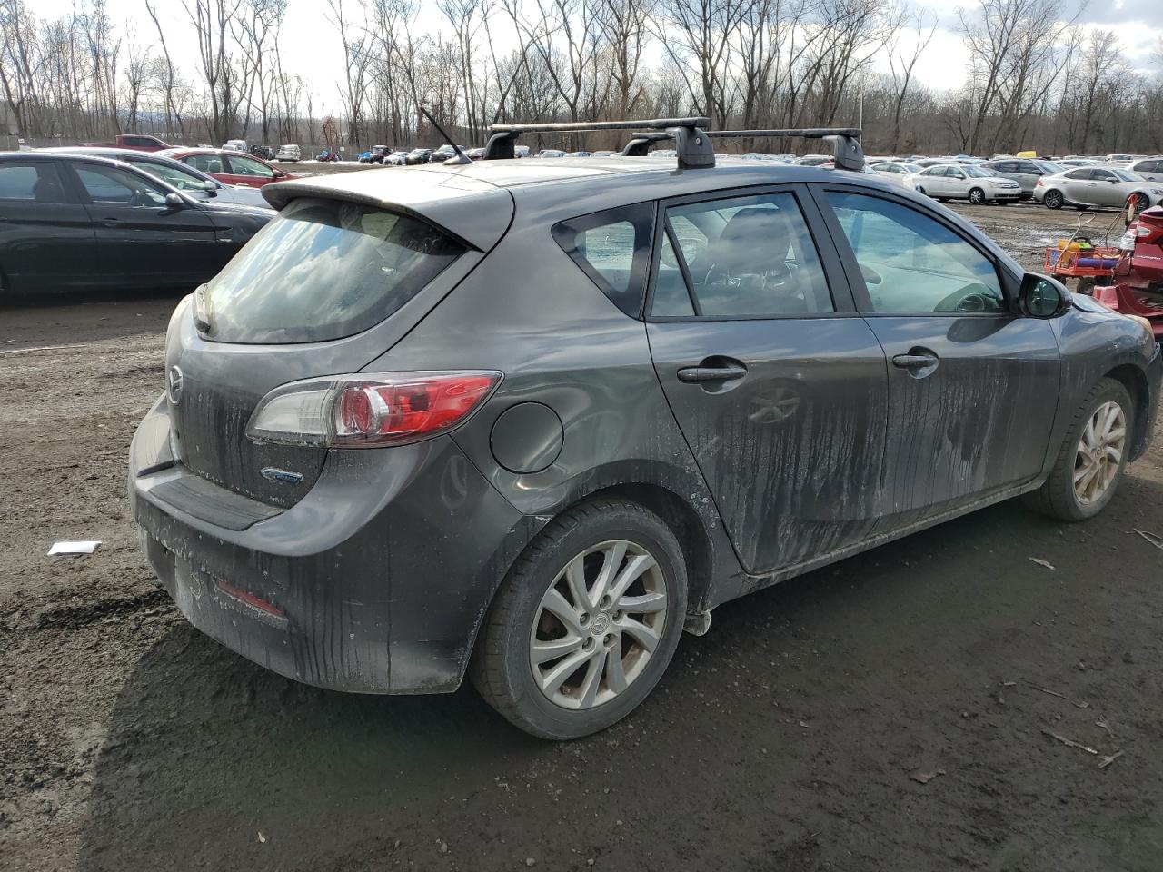 2012 Mazda 3 - Image 3