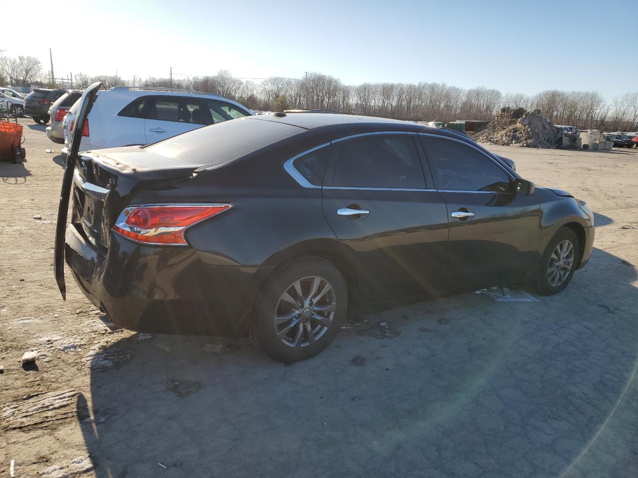 2015 Nissan Altima - Image 3