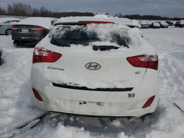  HYUNDAI ELANTRA 2016 Білий