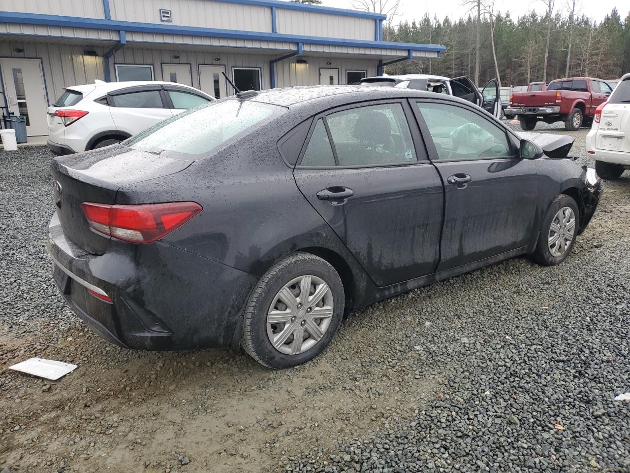 2021 Kia Rio - Image 3