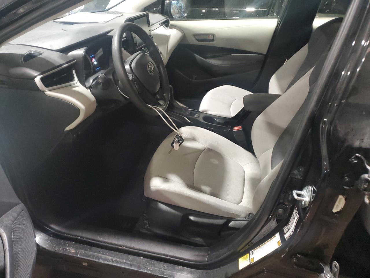 2022 Toyota Corolla - Image 7