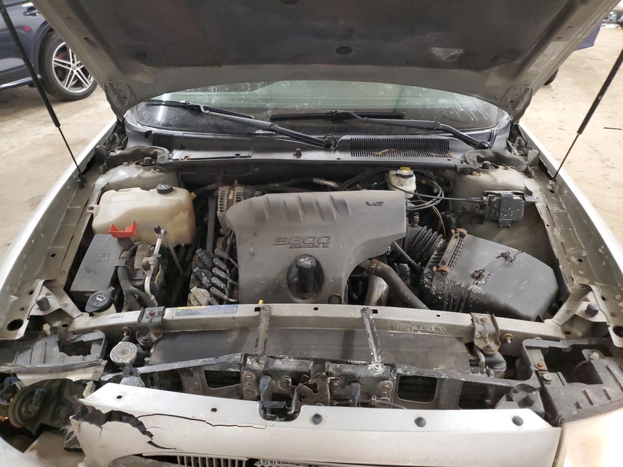 2005 Buick LeSabre - Image 11