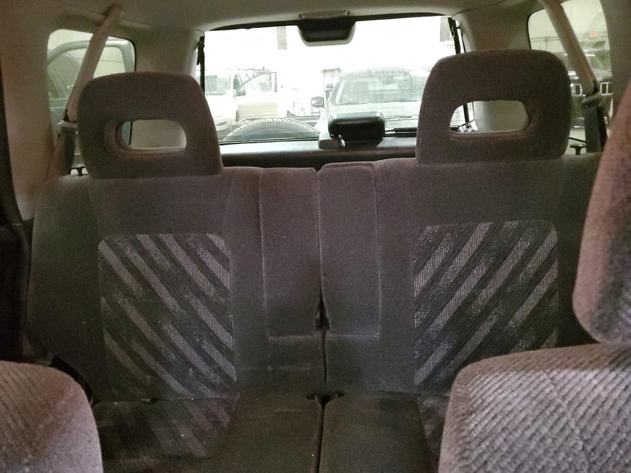 2000 Honda CR-V - Image 10