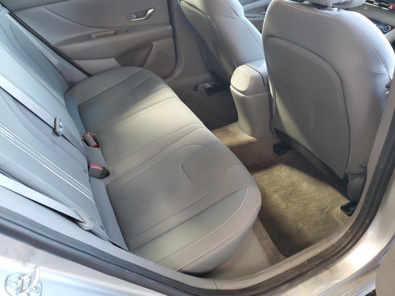 2023 Hyundai Elantra - Image 10