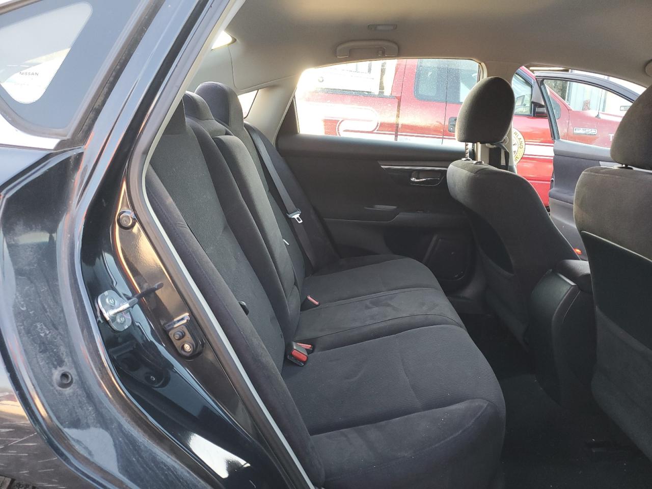 2013 Nissan Altima - Image 10