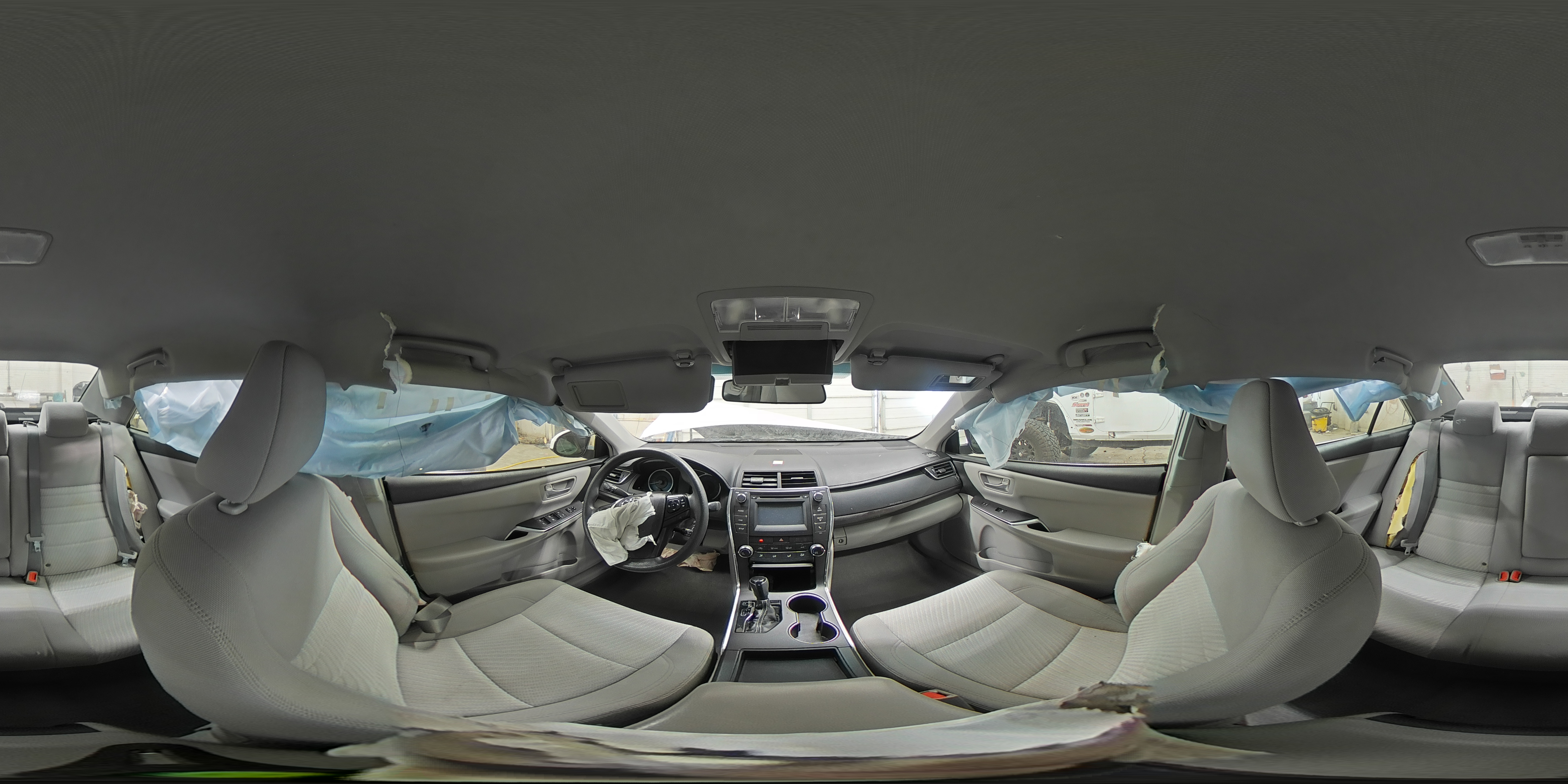 2017 Toyota Camry - Image 14