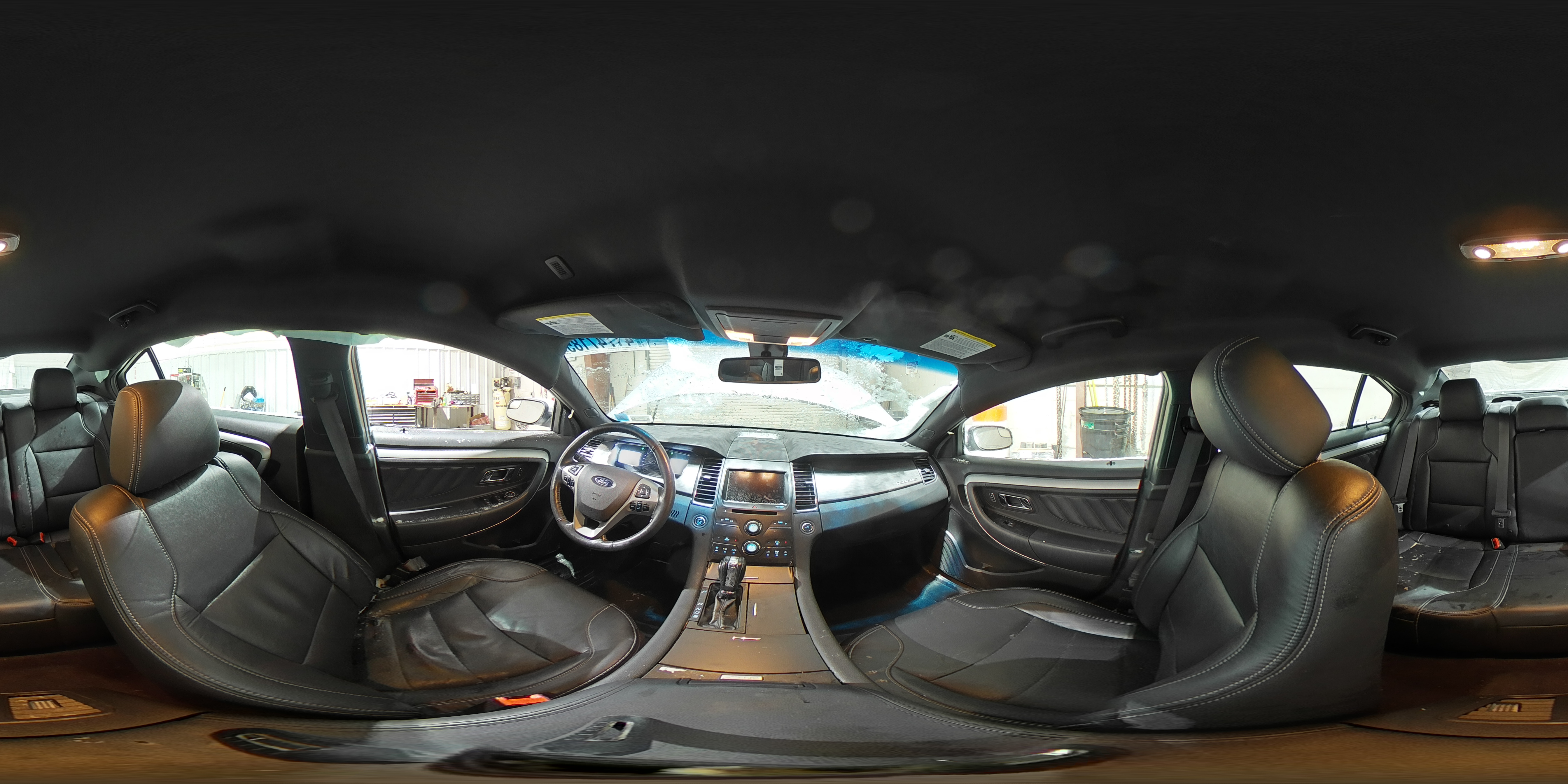 2017 Ford Taurus - Image 13