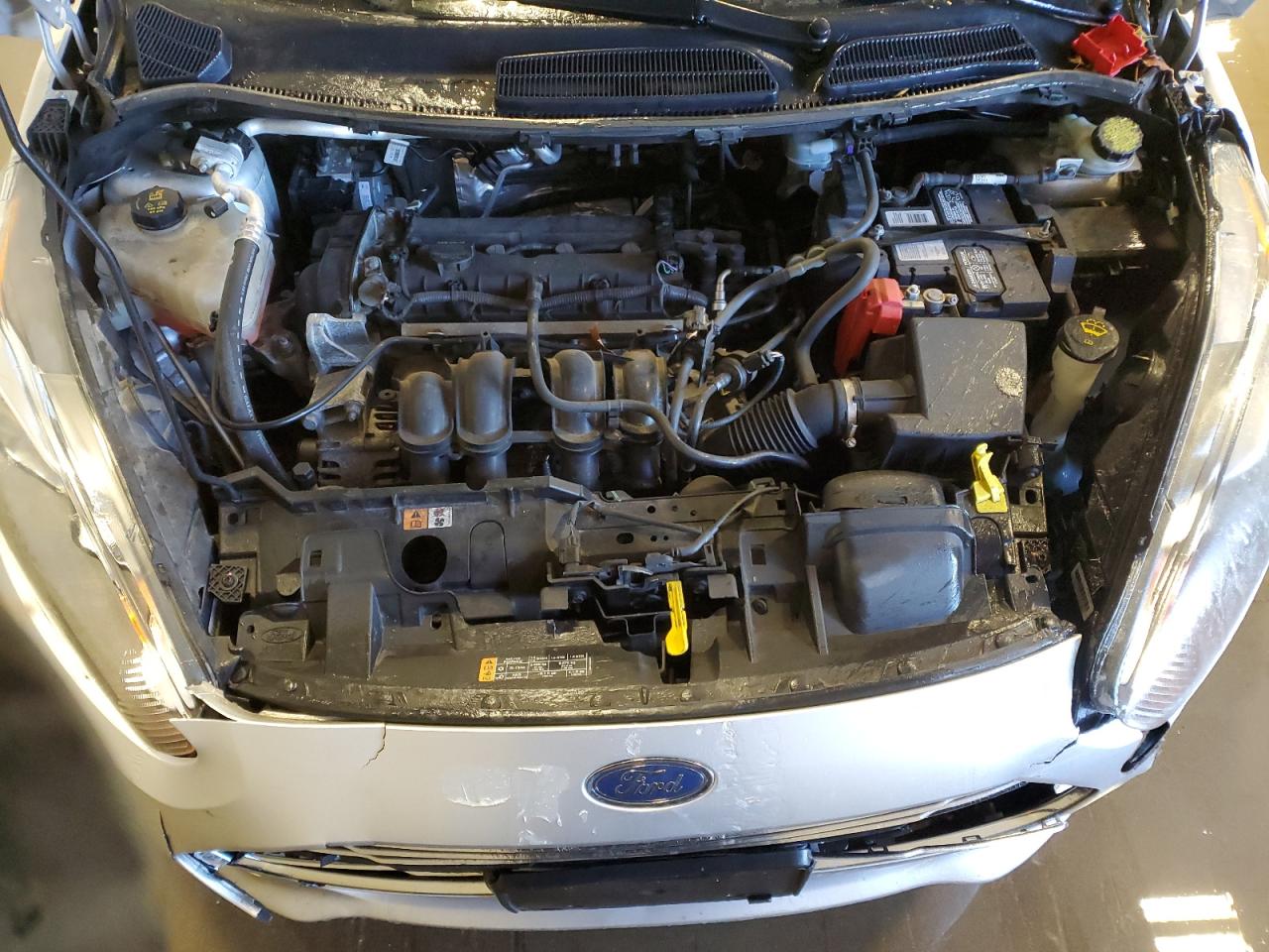 2016 Ford Fiesta - Image 11
