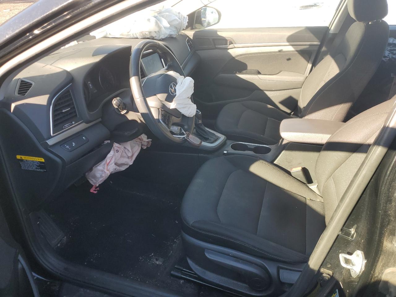 2018 Hyundai Elantra - Image 7