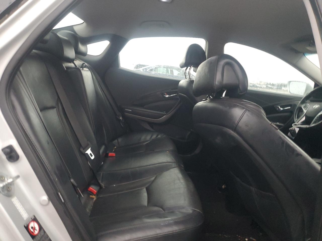 2016 Hyundai Azera - Image 10