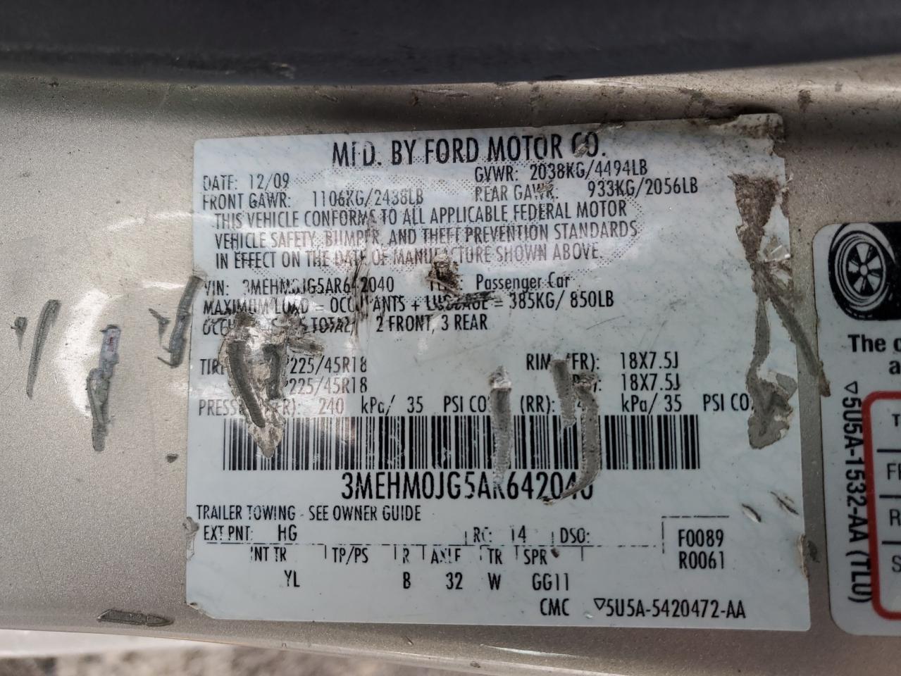 2010 Mercury Milan - Image 12