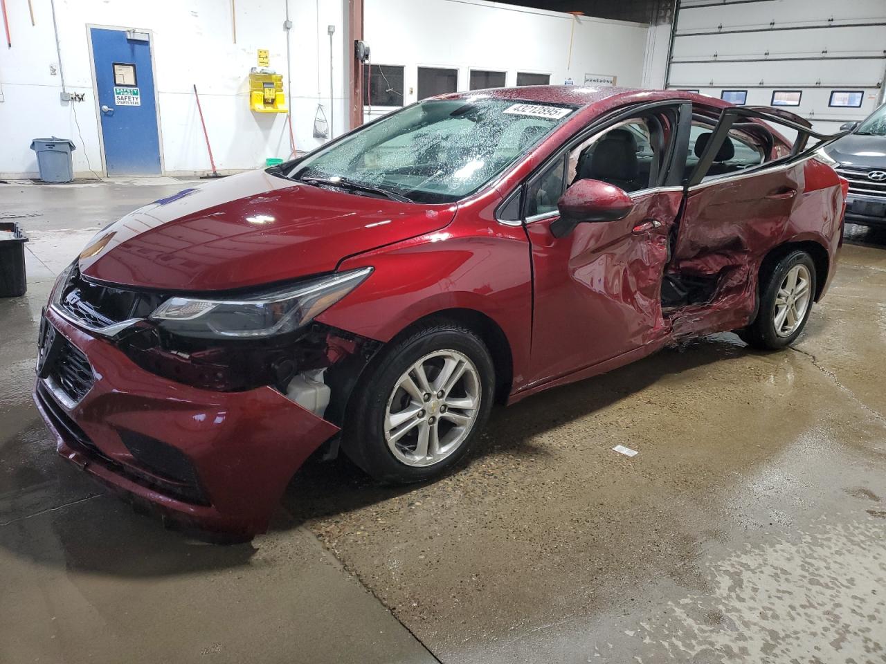 2016 Chevrolet Cruze - Image 1